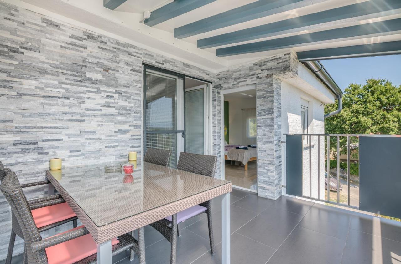 Apartment Dragica Čižići Extérieur photo